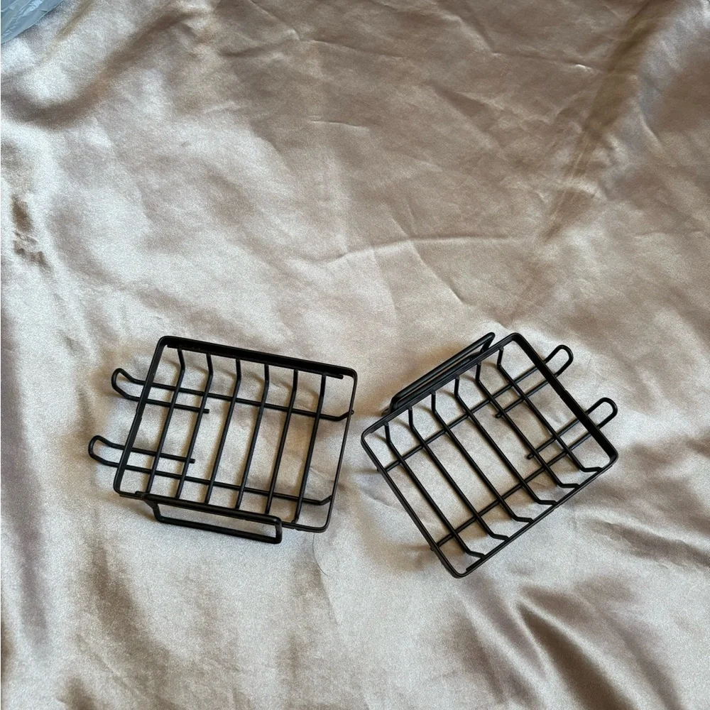Set of 2 Black Metal Soap/Loofah Holders